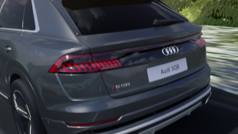 Audi SQ8 – Sportfahrwerk mit EAWS