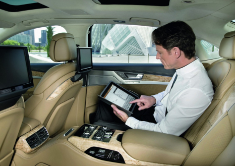 Fully networked: Wi-Fi hotspot in the Audi A8